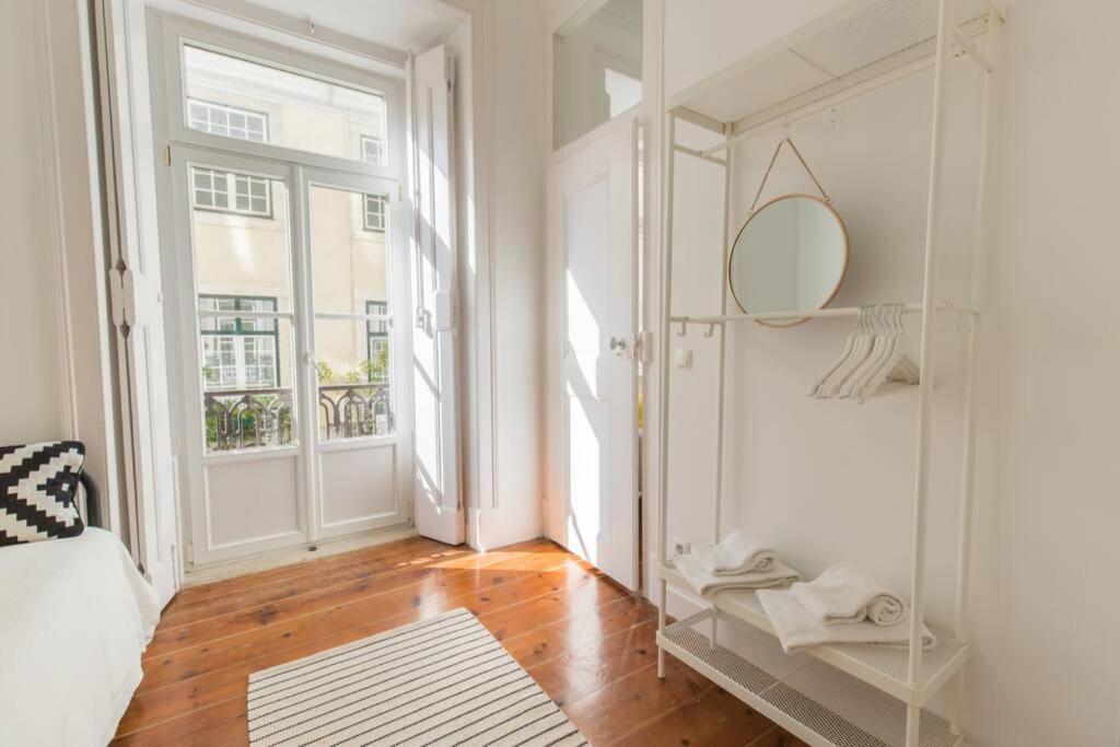135 A - In Tranquil Flat In Alfama Near Se And Castle Apartamento Lisboa