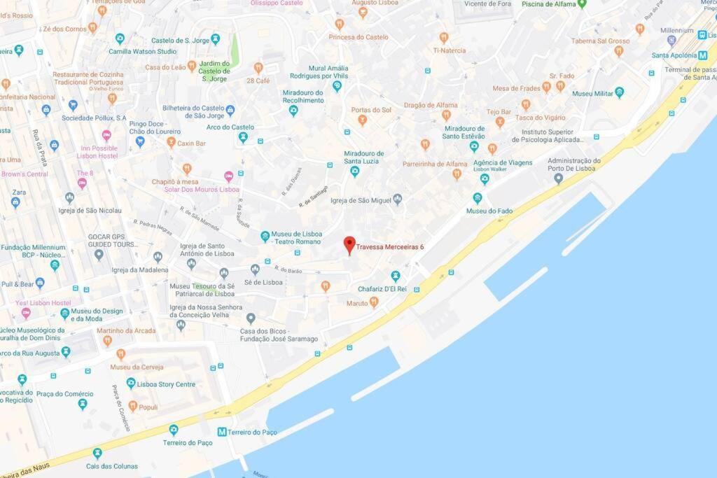 135 A - In Tranquil Flat In Alfama Near Se And Castle Apartamento