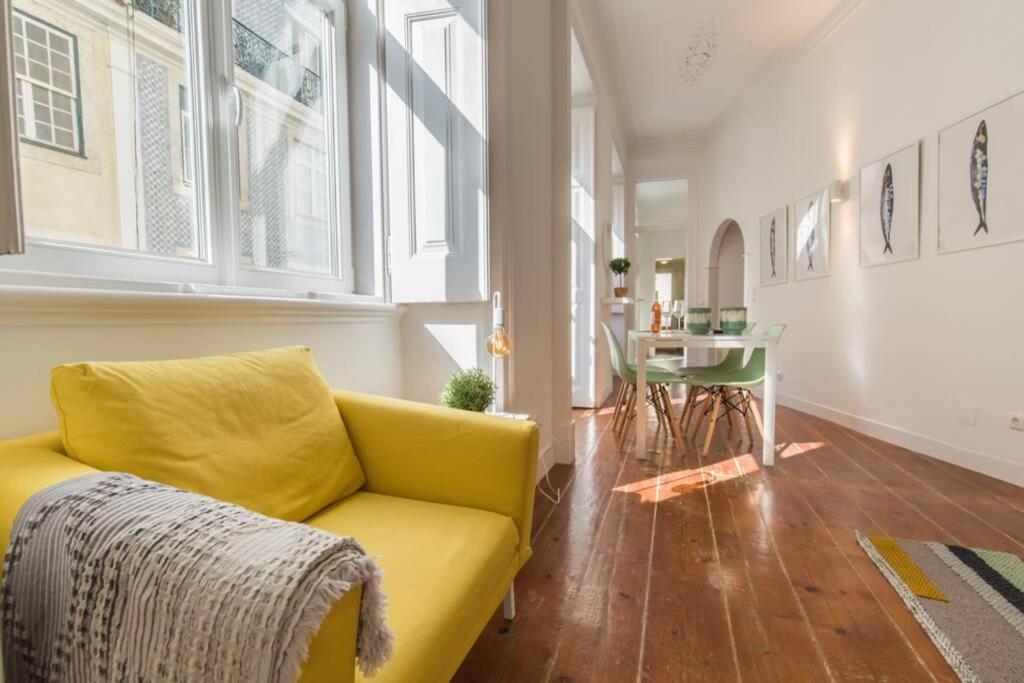 135 A - In Tranquil Flat In Alfama Near Se And Castle Apartamento