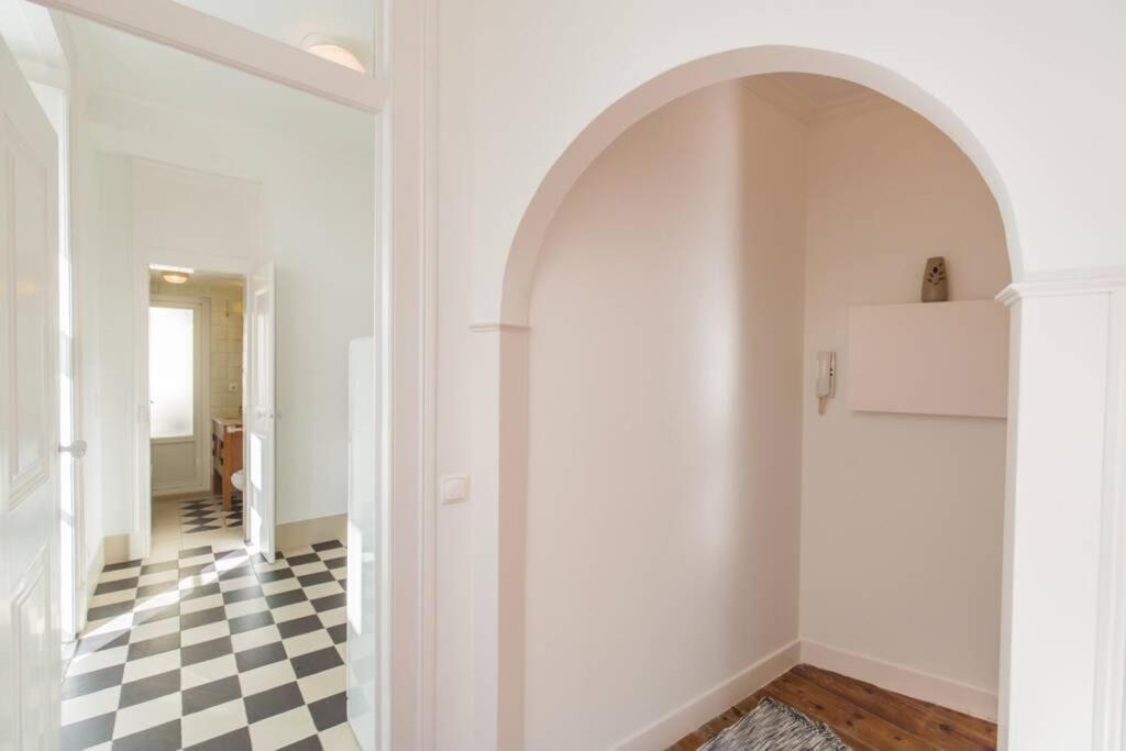 135 A - In Tranquil Flat In Alfama Near Se And Castle Apartamento Lisboa